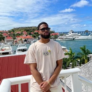 Meet your Posher, Cedric